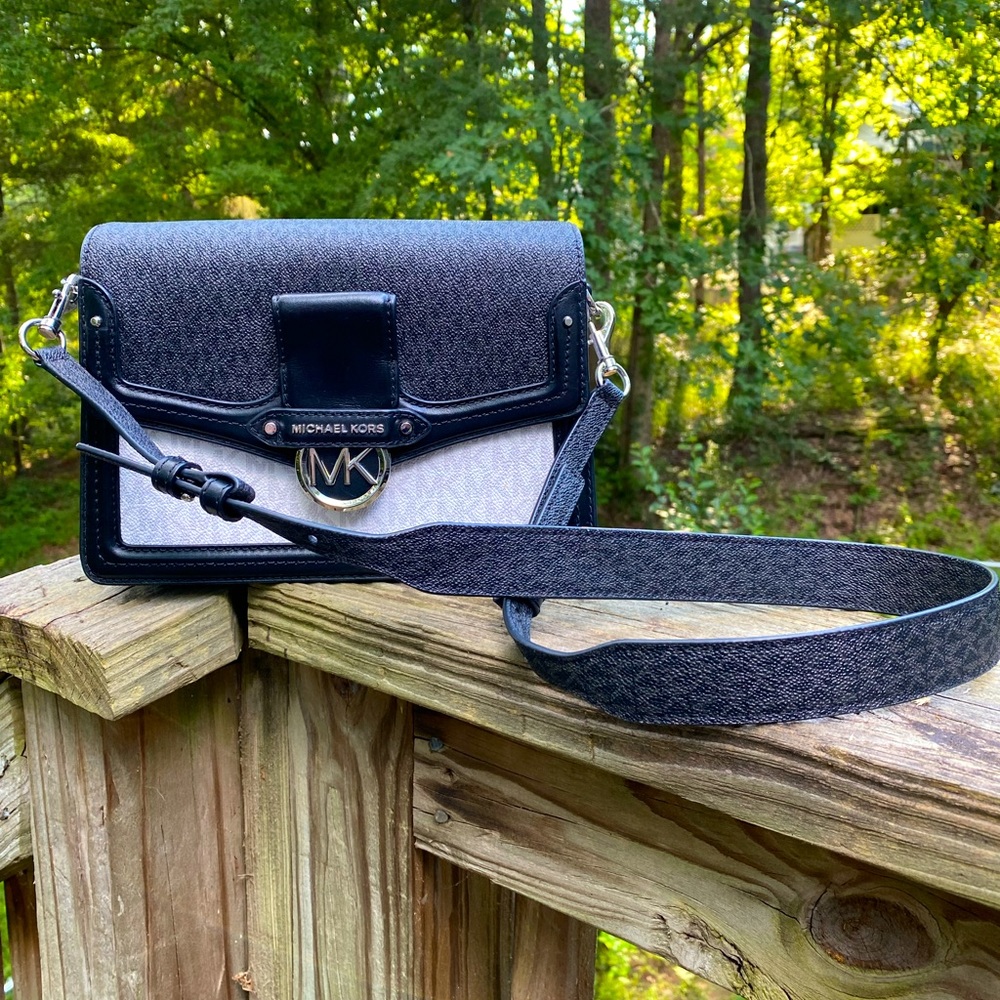 Michael Kors Jessie Shoulder Bag